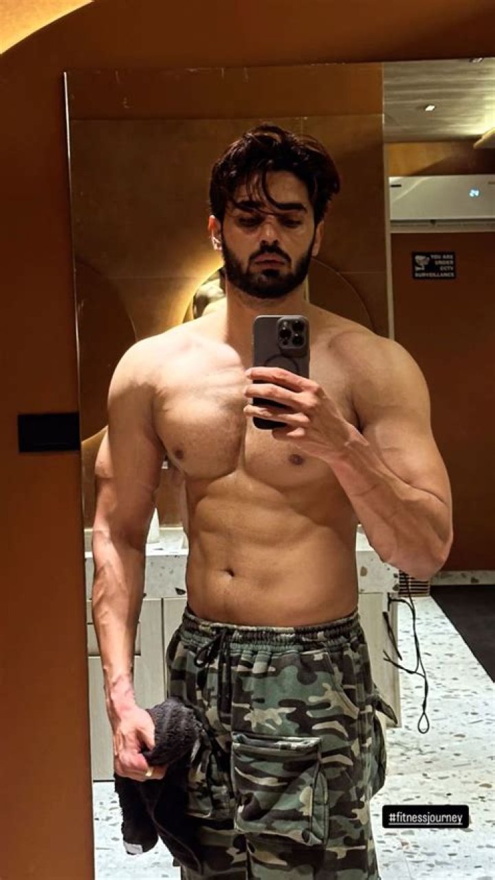 
Arbaz – Arbaaz___99 Height, Weight, Net Worth, Age, Wiki, Who, Instagram, Biography 