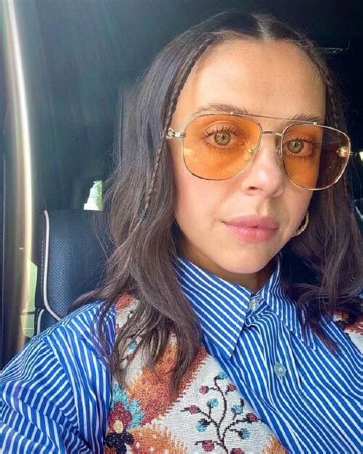 Bel Powley Height, Weight, Net Worth, Age, Birthday, Wikipedia, Who, Nationality, Biography