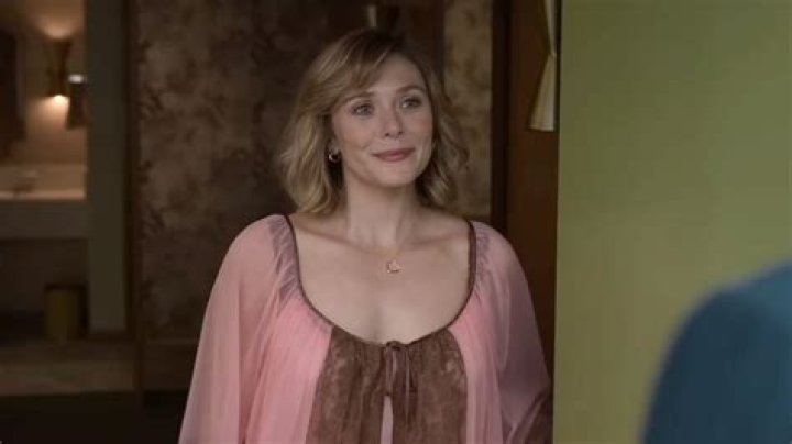 
Betty Gore’s Affair Is A Tiny Part Of Hulu’s Candy, But Do We Know Who The Mystery Man Is? 