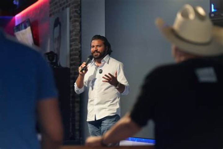 Chantal Mato Wikipedia: Meet Hector Herrera Wife On Instagram