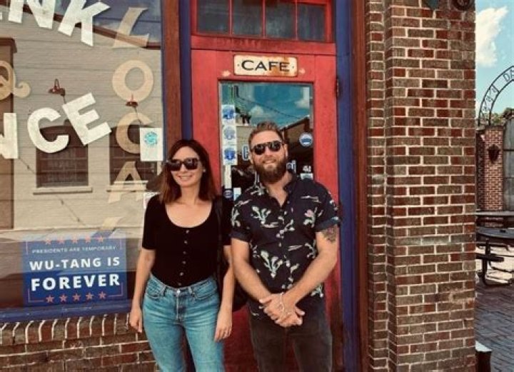 Dan Lok Bio, Age, Height, University, Wife, Instagram, Net Worth, Books