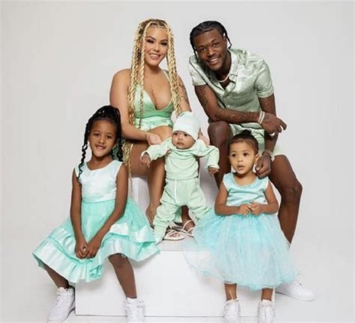 DC Young Fly Family Members