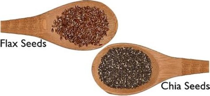 Difference between chia seeds and flax seeds
