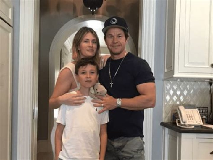 Donnie Wahlberg Net Worth, Wiki, Parents, Ethnicity, Religion, Bio, Age, Family And More - SarkariResult