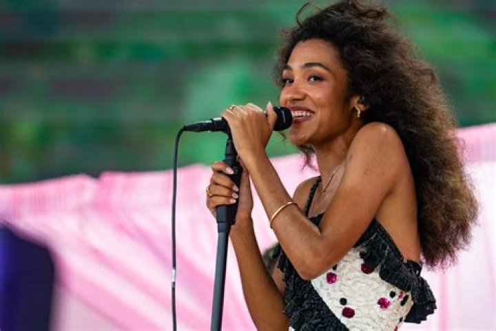 Eric Tomlinson Contract, Salary, Net Worth, Number, Draft, College, PFF