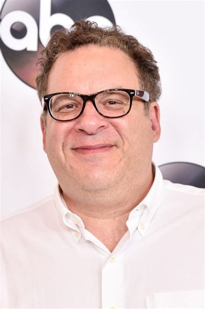 Gene Garlin Height, Weight, Net Worth, Age, Birthday, Wikipedia, Who, Nationality, Biography