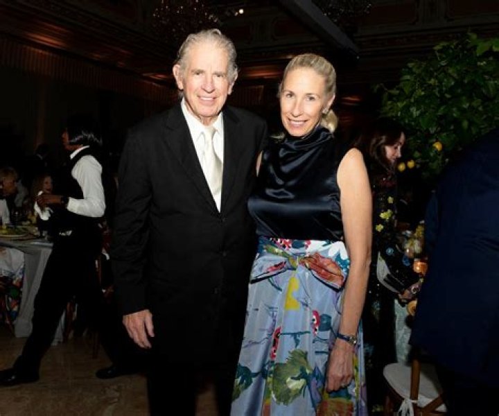 Gretchen Butler Clayton, Jay Clayton’s Wife: Age, Net Worth, Wiki