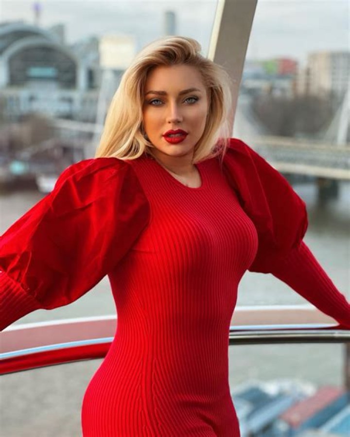 
Hannah Wise Height, Weight, Net Worth, Age, Birthday, Wikipedia, Who, Nationality, Biography 