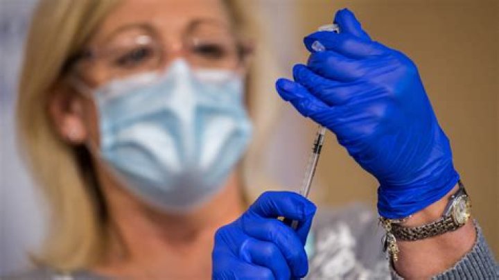 Is Tiffany Dover Dead Or Alive? 10 Facts On The Nurse Who Fainted After Covid-19 Vaccine