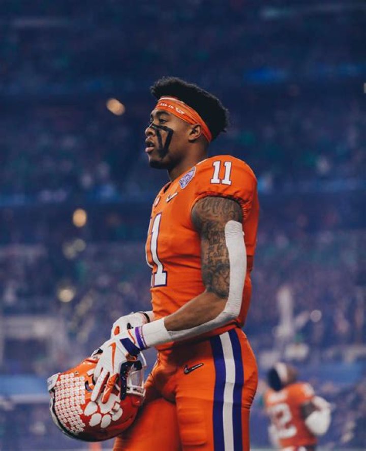 Isaiah Simmons Biography, Facts, Net Worth, Affair, Girlfriend, Age, Wiki, Family, Height, Current Team, Contract, Salary, NFL Draft, Position, Number