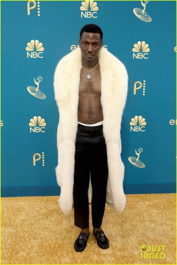 
Jerrod Carmichael Reveals Why He’s Shirtless and Rocking Diddy’s Fur Coat on Emmys Red Carpet 