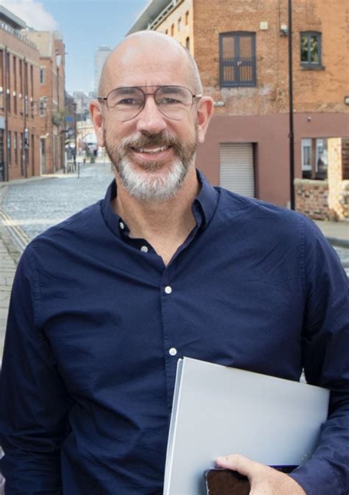 Jonathan Morgan (director)