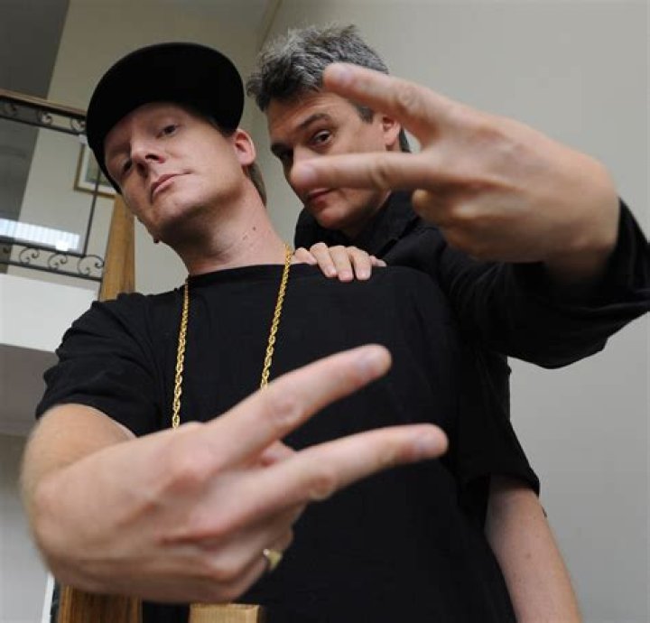 Jonathan Torrens Net Worth