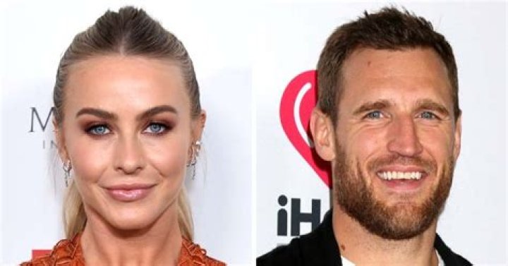 
Julianne Hough And Brooks Laich Officially Finalize Divorce 
