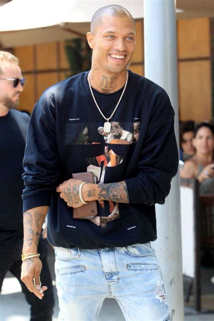 
Justin Meeks Age, Birthday, Wikipedia, Who, Nationality, Biography 