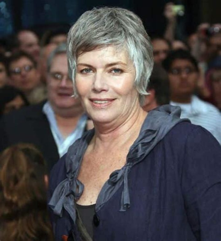 Kelly McGillis Looks Drastically Different Now – Did The Top Gun Actress Lose Any Weight?