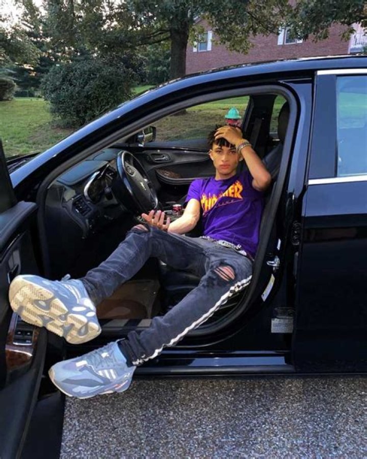 Kobe Morris – Kbreeezo (TikTok Star) Biography, Age, Boyfriend, Height, Net Worth