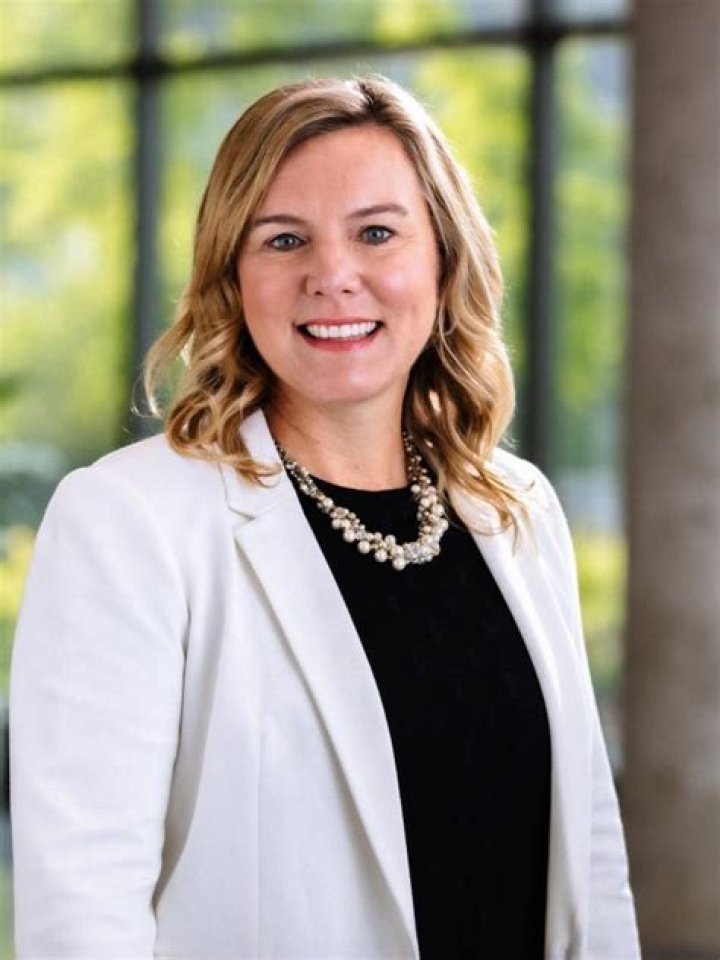 Lisa Davis Net Worth