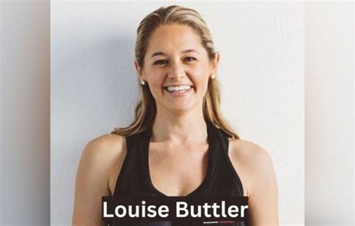 Lisa Robertson Height, Weight, Net Worth, Age, Birthday, Wikipedia, Who, Instagram, Biography