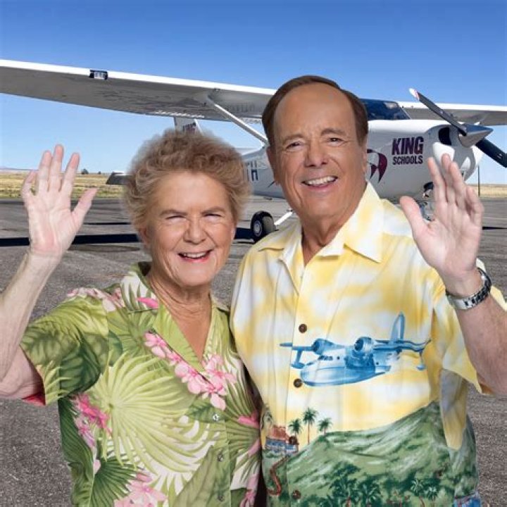 Martha King Net Worth