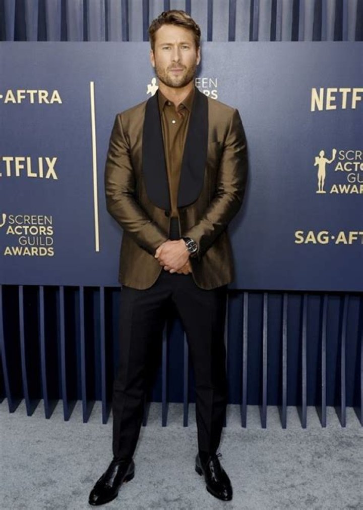 
Norman Powell Height, Weight, Net Worth, Age, Birthday, Wikipedia, Who, Nationality, Biography 