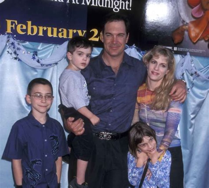 
Patrick Warburton is Married to Wife: Cathy Jennings. Kids. 