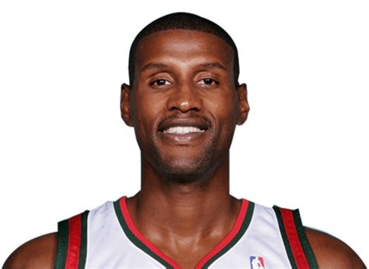 Samaki Walker