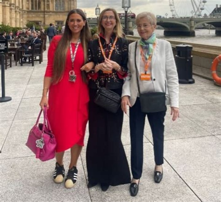 
Sorcha Eastwood Height, Weight, Net Worth, Age, Birthday, Wikipedia, Who, Nationality, Biography 