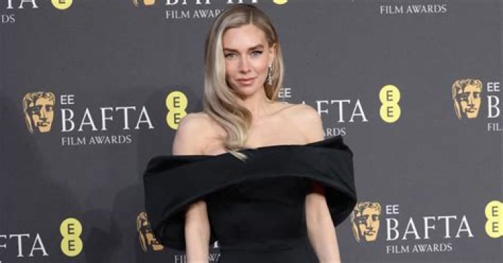 Vanessa Kirby Height, Age, Boyfriend, Biography, Wiki, Net Worth