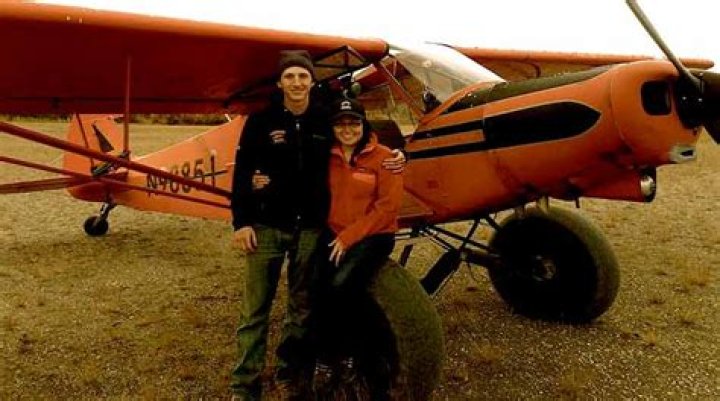 What happened to Erik Salitan Wiki: “Life Below Zero”, Wife Martha Mae, Net Worth, Wedding, High School