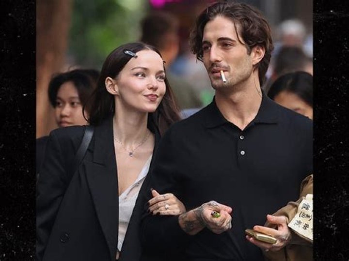 Who are Dove Cameron’s parents? Why did Dove Cameron change her surname?