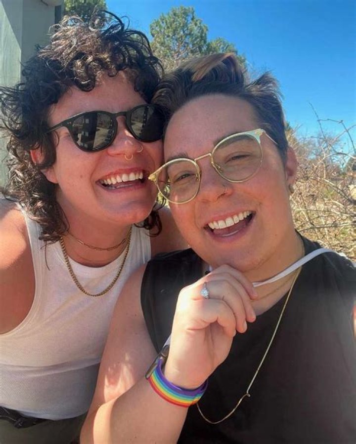 Who Did Leon Brown from Sister Wives Marry? Get to Know Leon Brown's Spouse. - SarkariResult