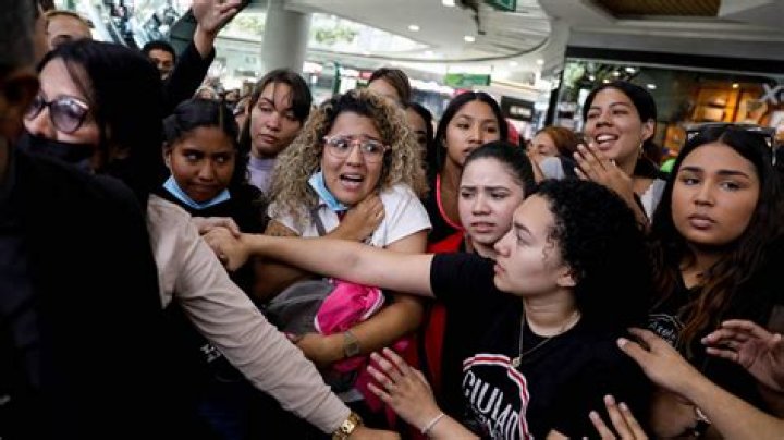 
Who is Leila Muraweh? Arizona State University student-led group to disrupt Black Friday shoppers 