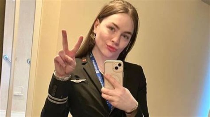 
Who was Kayleigh Scott? Transgender United Airlines flight attendant dies in apparent suicide at 25 